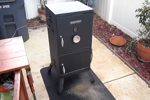 vertical smoker modifications