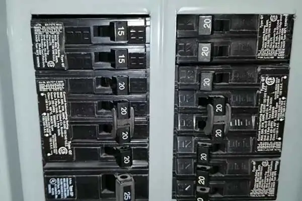 tripped circuit breaker 