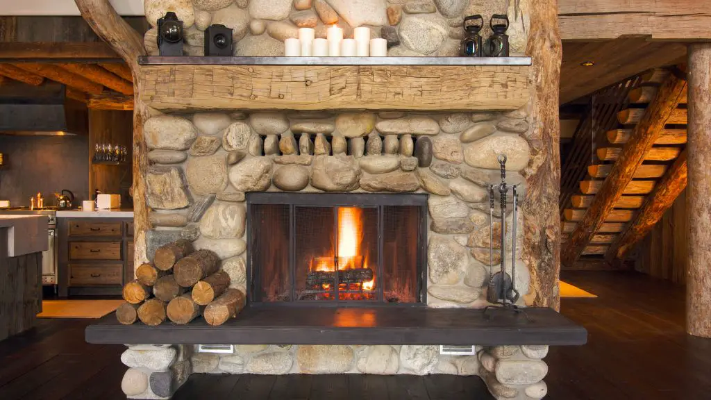 give a rustic look to your fireplace 