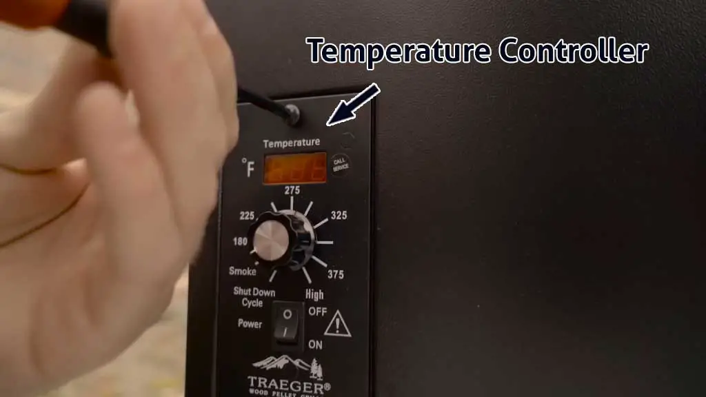 temperature controller of traeger grill